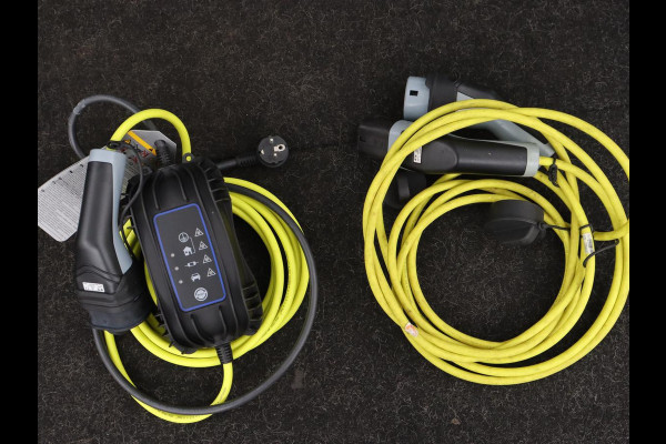 Škoda Superb 1.4 TSI iV Business Edition | 1e eigenaar | Stoelverwarming | Camera | Carplay | Full LED | Navigatie | Cruise control | Climate control | PHEV | Plug In