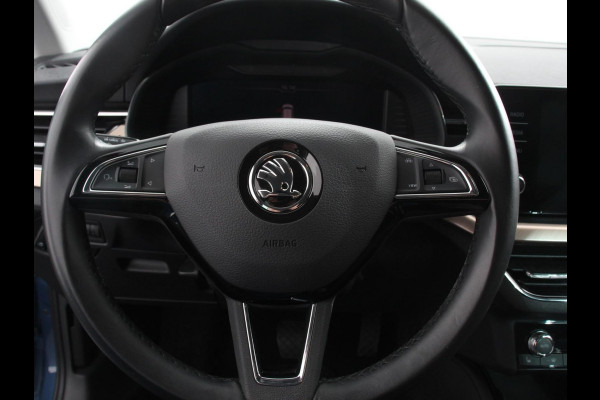 Škoda Kamiq 1.0 TSI DSG Style Navigatie Apple Carplay/Android Auto Virtual Cockpit Lane Assist 17 Inch Lichtmetalen Velgen