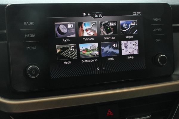 Škoda Kamiq 1.0 TSI DSG Style Navigatie Apple Carplay/Android Auto Virtual Cockpit Lane Assist 17 Inch Lichtmetalen Velgen