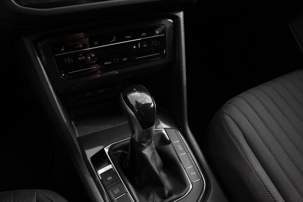 Volkswagen Tiguan Allspace 1.5 TSI DSG Life 7p. Navigatie Camera Adaptive Cruise Control Elektrische Achterklep Elektrische Trekhaak