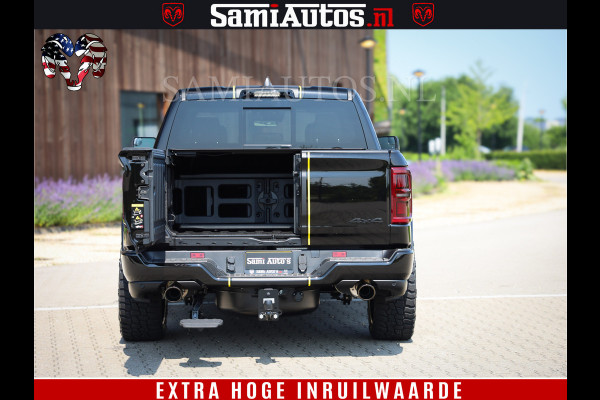 Dodge Ram 1500 Limited Night High Output 540HP 706Nm | Massage + Full Option | De Meest Luxe en Volle Pick-Up in zijn Klasse | Comfortabele Dubbele Cabine met Royale 5 Zitplaatsen | BPM vrij | Nu Leverbaar uit Voorraad | Voorraad Nr 2356 - 0990