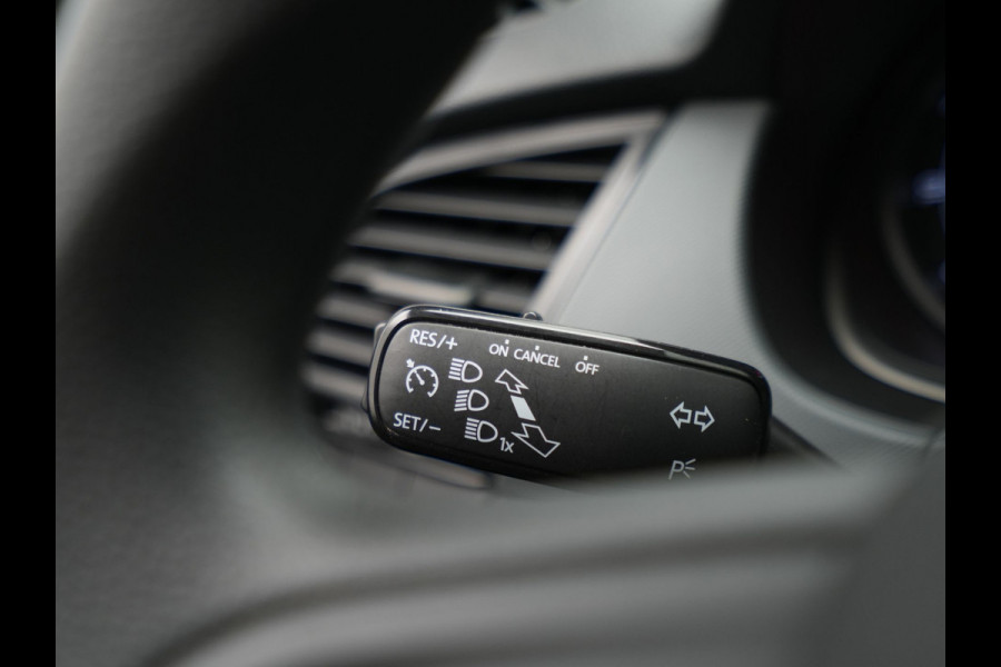 Škoda Fabia 1.0 75pk Active Airco Cruise Bluetooth 218