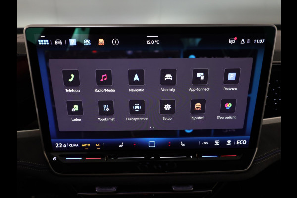 Volkswagen Passat Variant 1.5 eHybrid R-Line Edition 272PK PHEV | Panorama dak | Harman Kardon geluidsinstallatie | Trekhaak | Black style |