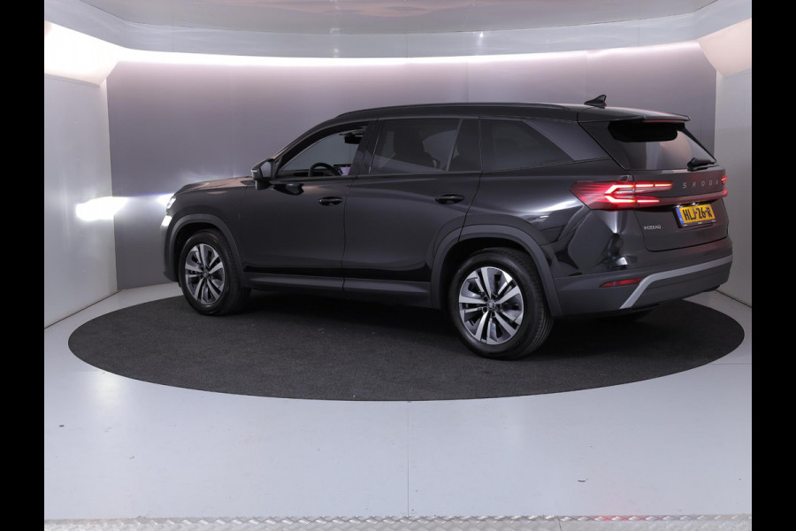 Škoda Kodiaq 1.5 TSI MHEV Business Edition 7p. 150 pk Automaat (DSG) | Verlengde garantie | Navigatie | Panoramadak | Trekhaak (wegklapbaar) | Parkeersensoren | Achteruitrijcamera | Matrix LED koplampen |