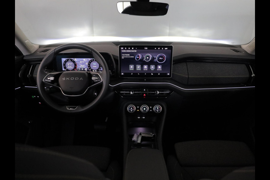 Škoda Kodiaq 1.5 TSI MHEV Business Edition 7p. 150 pk Automaat (DSG) | Verlengde garantie | Navigatie | Panoramadak | Trekhaak (wegklapbaar) | Parkeersensoren | Achteruitrijcamera | Matrix LED koplampen |