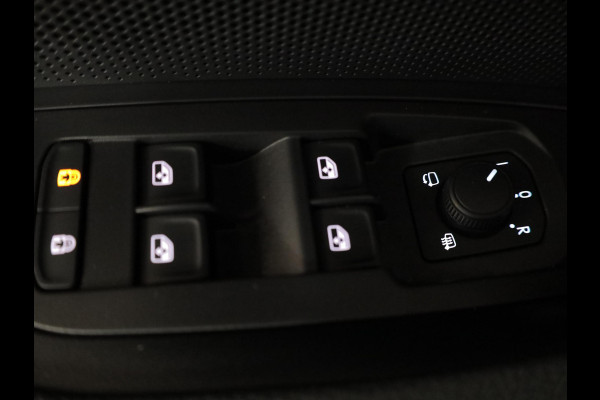 Škoda Kodiaq 1.5 TSI MHEV Business Edition 7p. 150 pk Automaat (DSG) | Verlengde garantie | Navigatie | Panoramadak | Trekhaak (wegklapbaar) | Parkeersensoren | Achteruitrijcamera | Matrix LED koplampen |