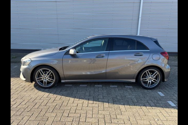 Mercedes-Benz A-Klasse 180 Ambition AMG-Line ,Navigatie, Xenon/Led, Lm velgen, afn.Trekhaak,