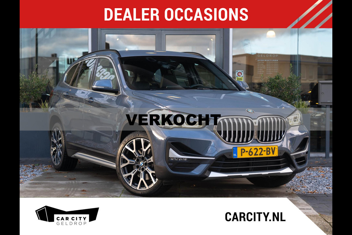 BMW X1 SDrive20i Business Edition Plus / HUD / Carplay / Zetelverwarming / Sfeerverlichting / 19'' /