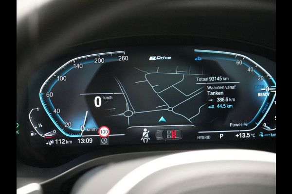BMW X3 xDrive30e M Sport FACELIFT Plug In Hybrid 293pk Dealer O.H. PHEV | Panodak | Laser LED | Head Up | 360 Camera | Lederen Sportstoelen Memory & Verwarmd | Apple Carplay | Sfeerverlichting | Stuur Verwarmd | Keyless | Blis | Navigatie | Virtual | DAB |