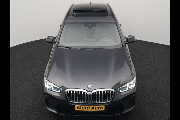 BMW X3 xDrive30e M Sport FACELIFT Plug In Hybrid 293pk Dealer O.H. PHEV | Panodak | Laser LED | Head Up | 360 Camera | Lederen Sportstoelen Memory & Verwarmd | Apple Carplay | Sfeerverlichting | Stuur Verwarmd | Keyless | Blis | Navigatie | Virtual | DAB |