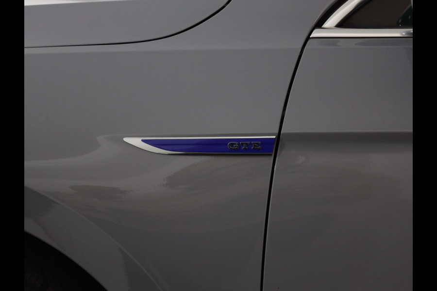 Volkswagen Passat Variant 1.4 TSI PHEV GTE Business 218 pk Automaat (DSG) | Navigatie | Panoramadak | Parkeersensoren (Park assist) | Matrix LED koplampen | Stoelverwarming |