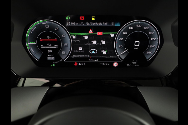 Audi A3 Sportback 45 TFSI e S edition Competition 272pk | Panoramadak | Sonos Premium Audio | 19 inch Lichtmetalen velgen | Parkeercamera