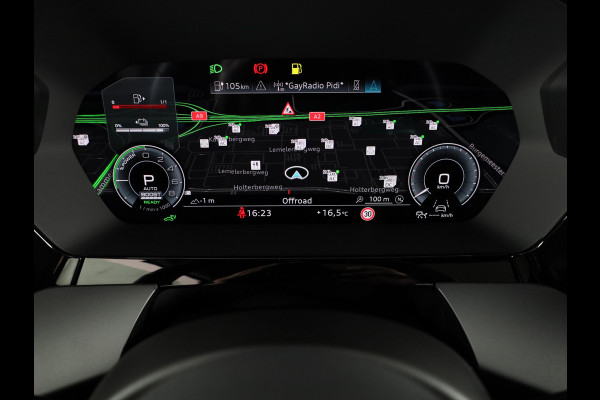 Audi A3 Sportback 45 TFSI e S edition Competition 272pk | Panoramadak | Sonos Premium Audio | 19 inch Lichtmetalen velgen | Parkeercamera