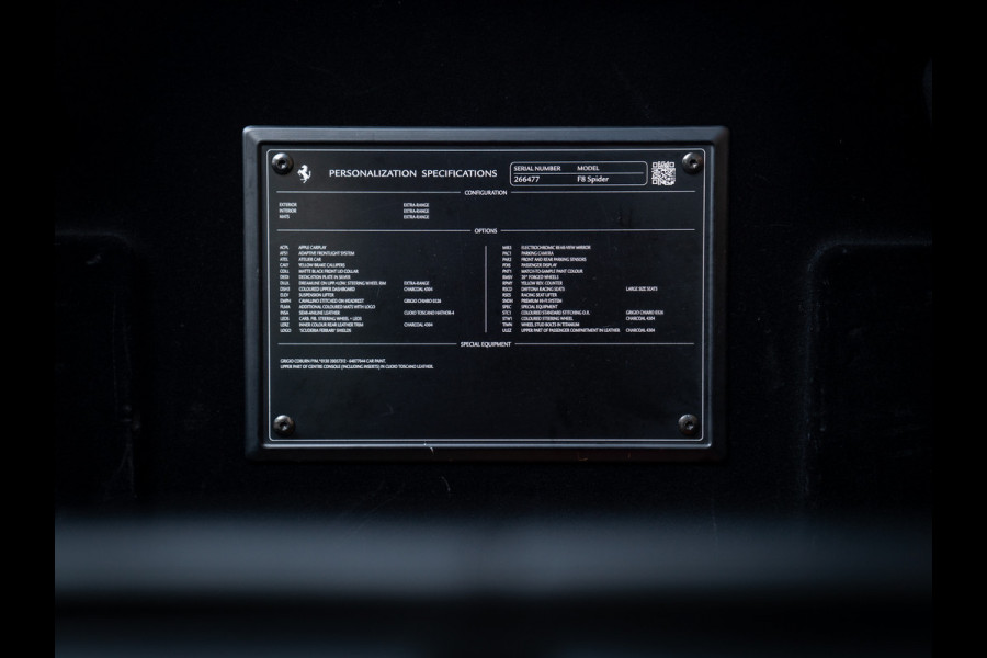 Ferrari F8 Spider 3.9 V8 HELE | Atelier Car | Grigio Coburn | Daytona Racing Seats | Lift | Pass. display