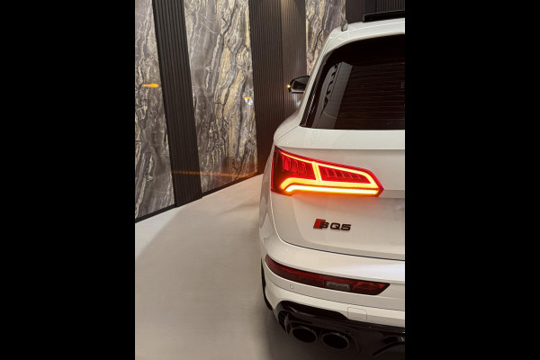 Audi SQ5 3.0 TFSI V6 Quattro|PANO|SFEER|ABT|VIRTUAL|CARBON