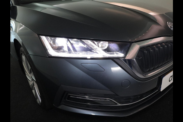 Škoda Octavia Combi 1.4 TSI iV PHEV Business Edition Plus 204pk| Navi| trekhaak| 18'LM-velgen |verwarmde stln+voorruit| SOH 94%