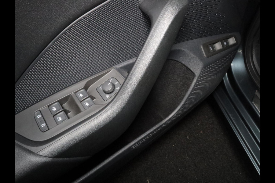 Škoda Octavia Combi 1.4 TSI iV PHEV Business Edition Plus 204pk| Navi| trekhaak| 18'LM-velgen |verwarmde stln+voorruit| SOH 94%