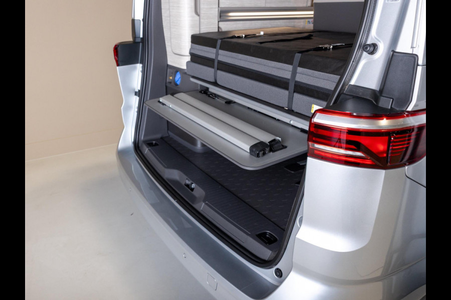 Volkswagen California Ocean eHybrid 4Motion / 245pk / Trekhaak /