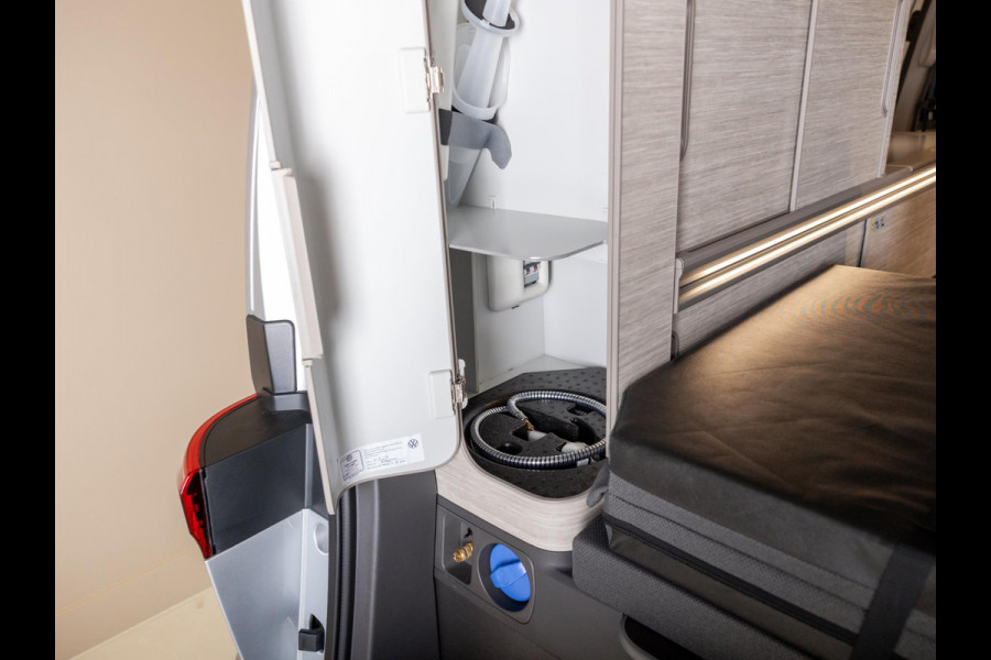 Volkswagen California Ocean eHybrid 4Motion / 245pk / Trekhaak /