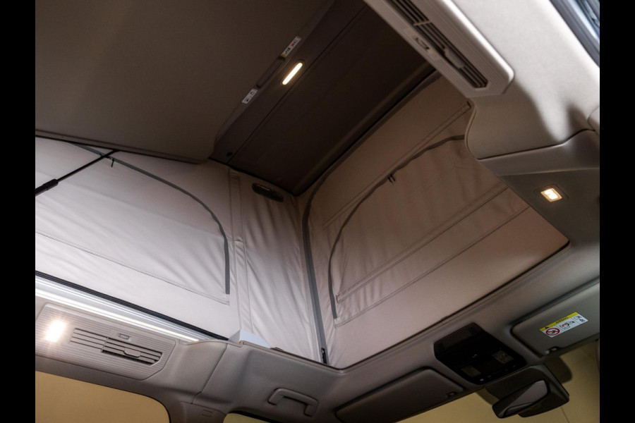 Volkswagen California Ocean eHybrid 4Motion / 245pk / Trekhaak /