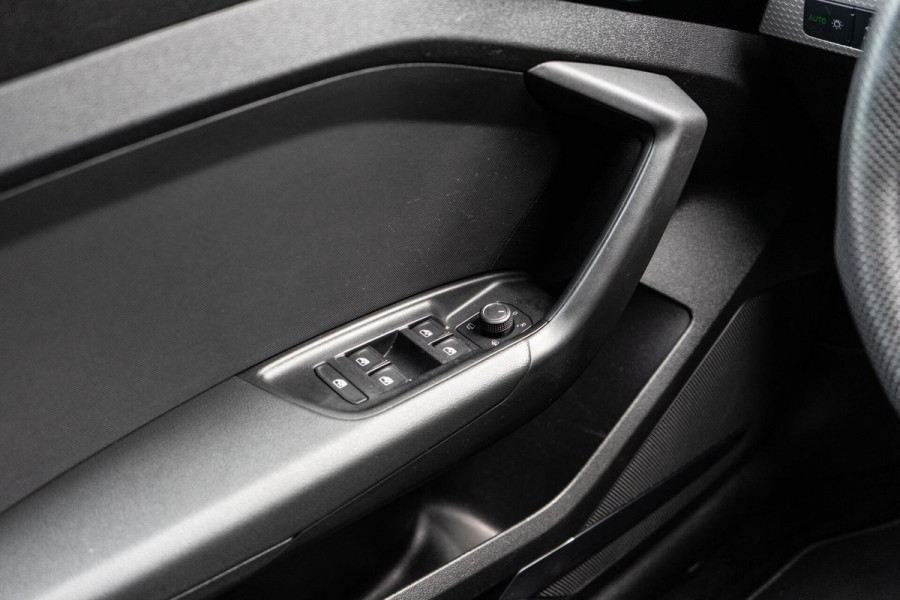 Audi A1 Sportback 40 TFSI S-Line B&O / Led / Cruise