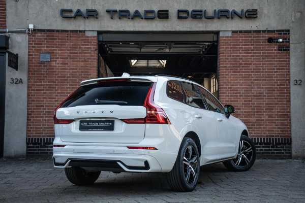 Volvo XC60 2.0 B4 R-Design Pano / Camera / Memory