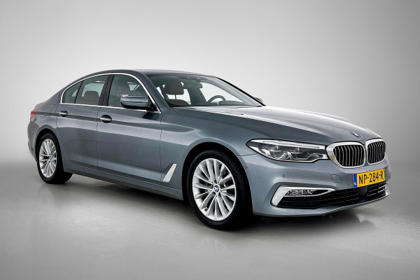BMW 5 Serie 520d High Executive(NL-auto, Dealer OnderH, Comfort Zetels, Stuur/stoel Verwarming, 360 camera, active Cruise, Etc)