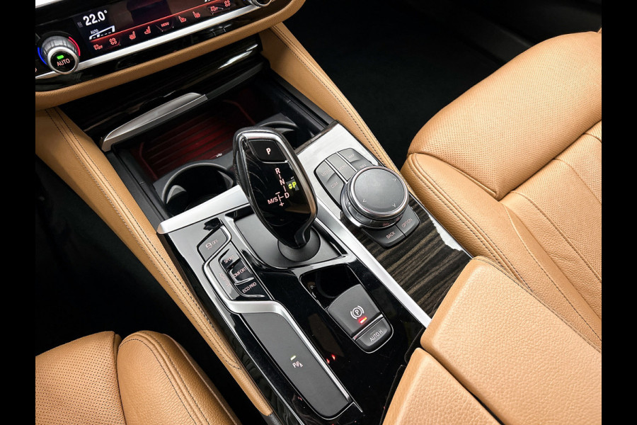 BMW 5 Serie 520d High Executive(NL-auto, Dealer OnderH, Comfort Zetels, Stuur/stoel Verwarming, 360 camera, active Cruise, Etc)