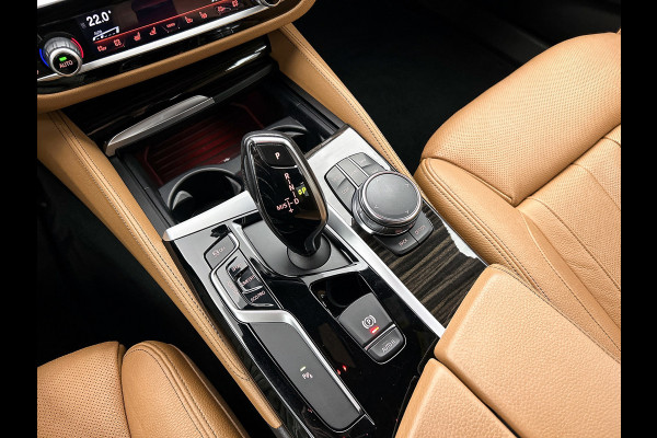BMW 5 Serie 520d High Executive(NL-auto, Dealer OnderH, Comfort Zetels, Stuur/stoel Verwarming, 360 camera, active Cruise, Etc)