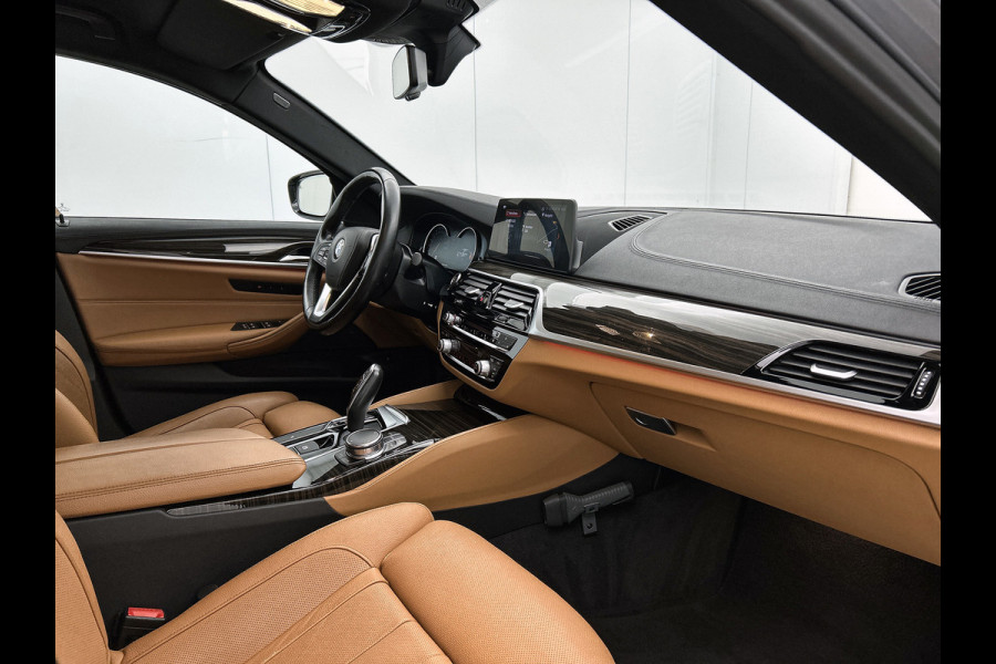 BMW 5 Serie 520d High Executive(NL-auto, Dealer OnderH, Comfort Zetels, Stuur/stoel Verwarming, 360 camera, active Cruise, Etc)