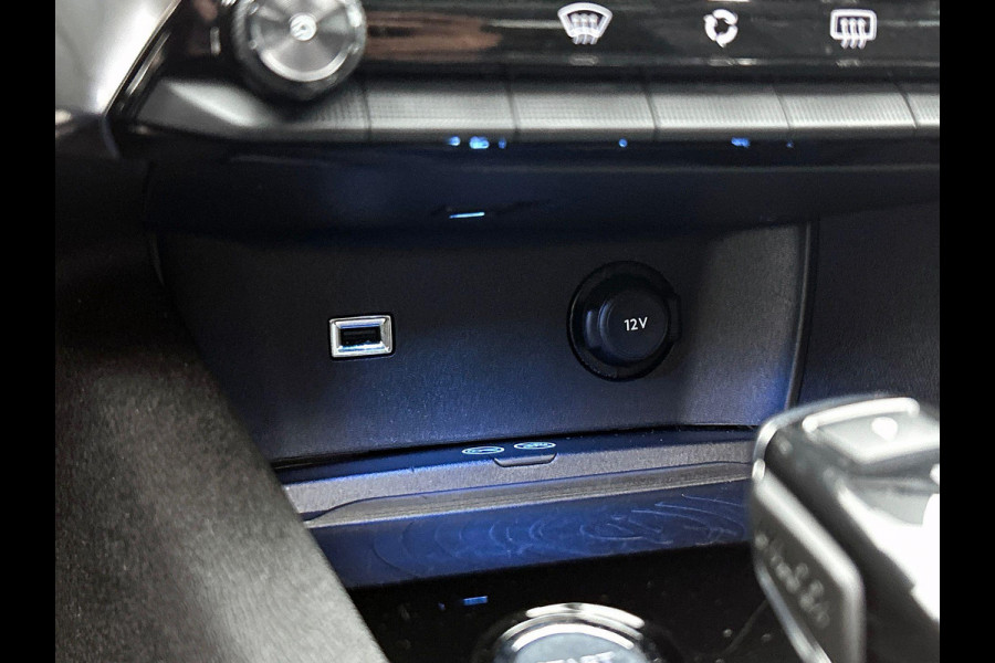 Peugeot 3008 1.6 e-THP Blue Lease Premium PANO | CAMERA | LEER