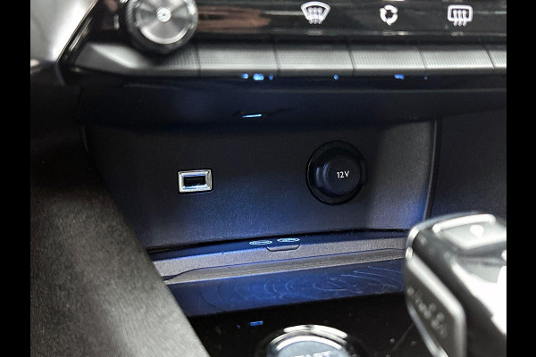 Peugeot 3008 1.6 e-THP Blue Lease Premium PANO | CAMERA | LEER