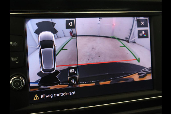 Seat Leon 1.5 TSI FR Ultimate Edition Black | 1e eigenaar | Panoramadak | Stoelverwarming | Adaptive cruise | Camera | Beats Pack | Carplay | Virtual Cockpit | Keyless | Full LED | Navigatie | Leder/Alcantara