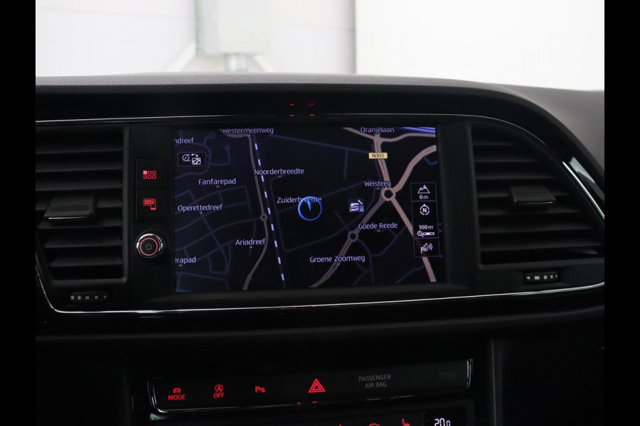 Seat Leon 1.5 TSI FR Ultimate Edition Black | 1e eigenaar | Panoramadak | Stoelverwarming | Adaptive cruise | Camera | Beats Pack | Carplay | Virtual Cockpit | Keyless | Full LED | Navigatie | Leder/Alcantara