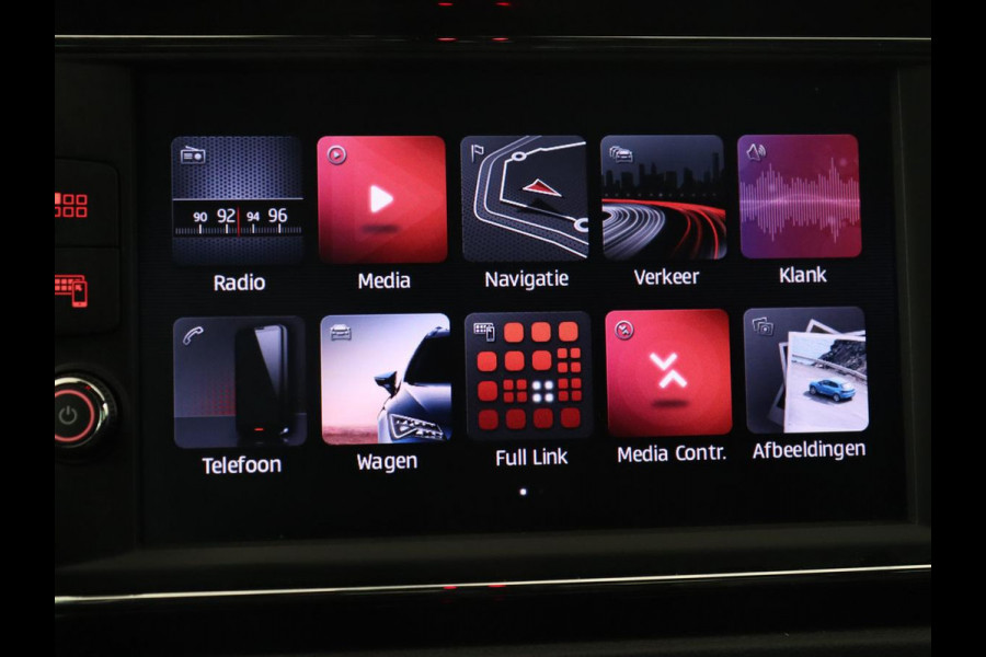 Seat Leon 1.5 TSI FR Ultimate Edition Black | 1e eigenaar | Panoramadak | Stoelverwarming | Adaptive cruise | Camera | Beats Pack | Carplay | Virtual Cockpit | Keyless | Full LED | Navigatie | Leder/Alcantara