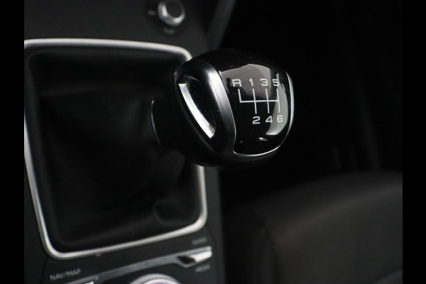 Audi Q2 35 TFSI Business Edition | Stoelverwarming | Virtual Cockpit | Full LED | Carplay | Navigatie | Climate control | Cruise control | Parkeerhulp | DAB | Bluetooth