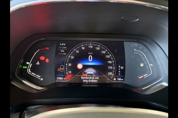 Renault Captur 1.3 TCe AUT 130 Intens | Groot Navi | Carplay | 17" | Stoelverwarming | Camera | PDC V+A | Keyless | 100% Renault onderhouden!