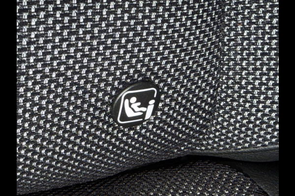 Renault Captur 1.3 TCe AUT 130 Intens | Groot Navi | Carplay | 17" | Stoelverwarming | Camera | PDC V+A | Keyless | 100% Renault onderhouden!