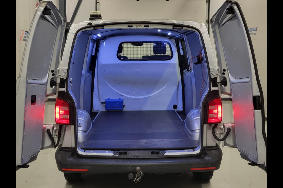 Volkswagen Transporter 2.0TSI 150pk L2/H1 2X Schuifdeur Benzine!