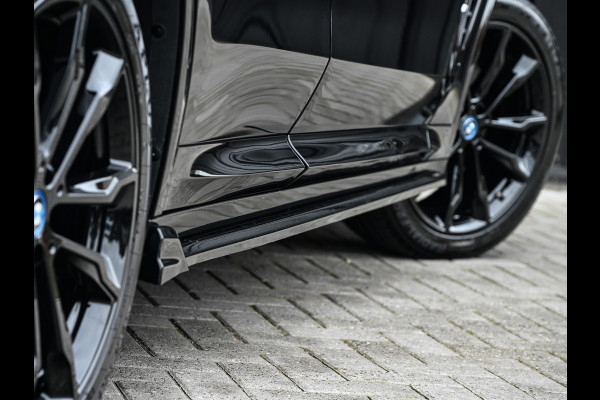 BMW X3 xDrive30e HIGH EXECUTIVE | M-SPORT | PERFORMANCE SEATS | FULL-STYLING | PANORAMADAK | HEAD-UP | HARMAN/KARDON | AMBIANCE INTERIE