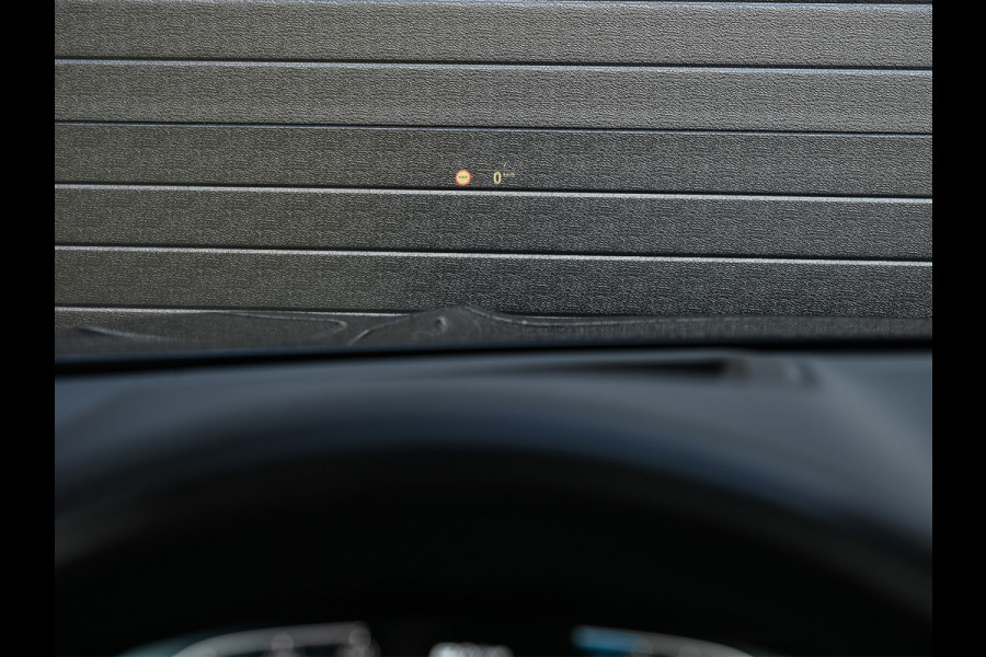 BMW X3 xDrive30e HIGH EXECUTIVE | M-SPORT | PERFORMANCE SEATS | FULL-STYLING | PANORAMADAK | HEAD-UP | HARMAN/KARDON | AMBIANCE INTERIE