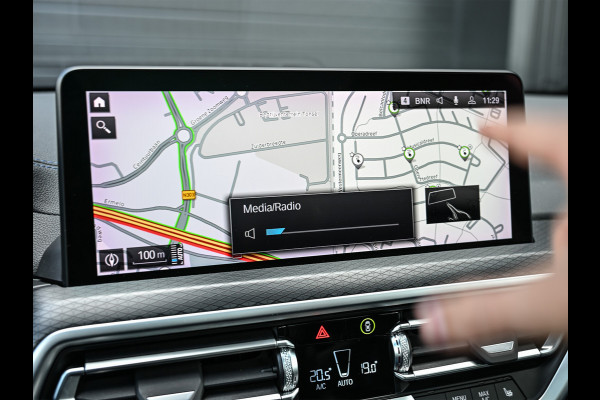 BMW X3 xDrive30e HIGH EXECUTIVE | M-SPORT | PERFORMANCE SEATS | FULL-STYLING | PANORAMADAK | HEAD-UP | HARMAN/KARDON | AMBIANCE INTERIE