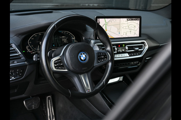 BMW X3 xDrive30e HIGH EXECUTIVE | M-SPORT | PERFORMANCE SEATS | FULL-STYLING | PANORAMADAK | HEAD-UP | HARMAN/KARDON | AMBIANCE INTERIE
