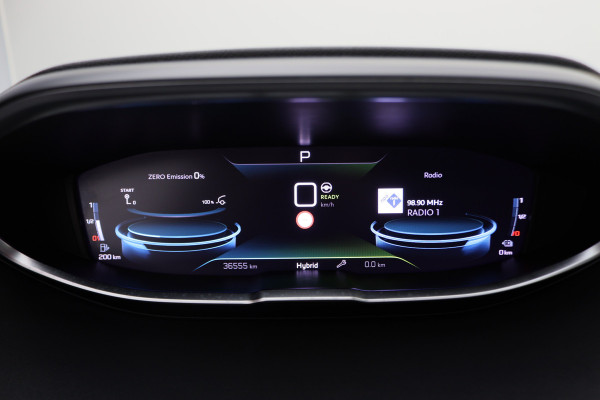 Peugeot 3008 1.6 HYbrid 225 GT Panoramadak, ACC, Camera, Apple Carplay, Sfeerverlichting, LED, DAB, 18''