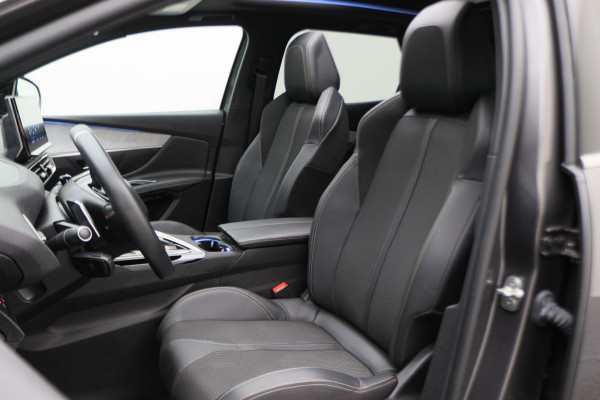 Peugeot 3008 1.6 HYbrid 225 GT Panoramadak, ACC, Camera, Apple Carplay, Sfeerverlichting, LED, DAB, 18''