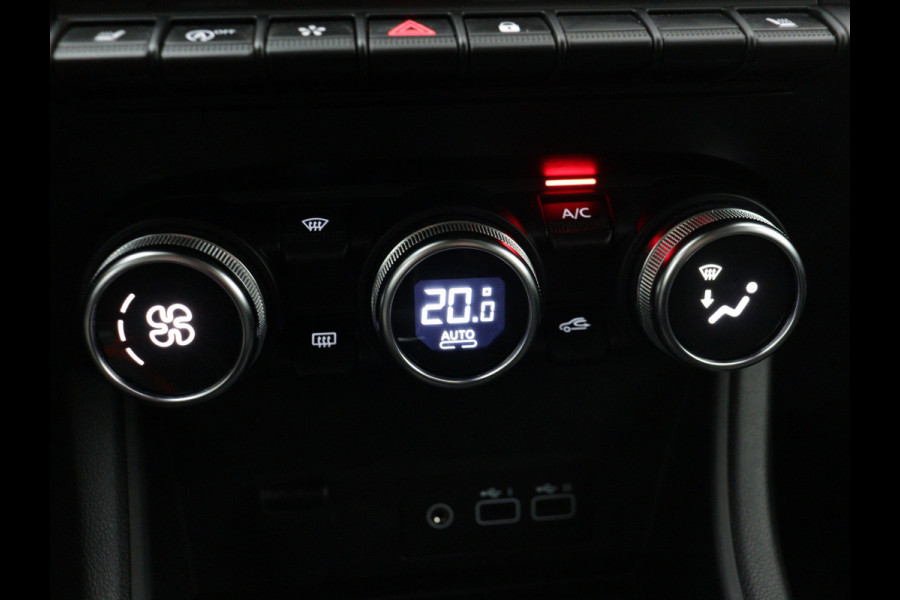 Renault Captur Mild Hybrid 140PK Techno | CAMERA | NAVI GROOT / STOELVERW / 1500KG trekgewicht