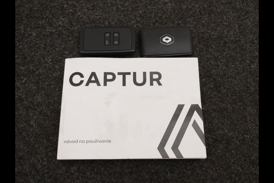 Renault Captur Mild Hybrid 140PK Techno | CAMERA | NAVI GROOT / STOELVERW / 1500KG trekgewicht
