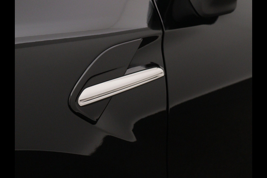 Renault Captur Mild Hybrid 140PK Techno | CAMERA | NAVI GROOT / STOELVERW / 1500KG trekgewicht