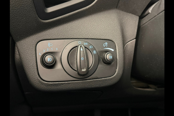 Ford Kuga 1.5 EcoBoost Titanium TREKHAAK NAVIGATIE CAMERA KEYLESS-GO CRUISE PDC AIRCO START/STOP BLUETOOTH