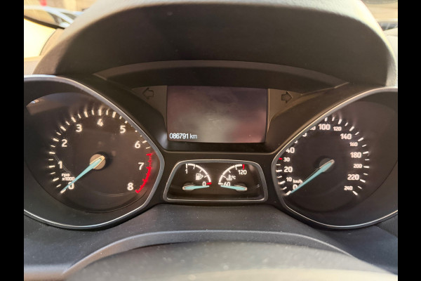 Ford Kuga 1.5 EcoBoost Titanium TREKHAAK NAVIGATIE CAMERA KEYLESS-GO CRUISE PDC AIRCO START/STOP BLUETOOTH